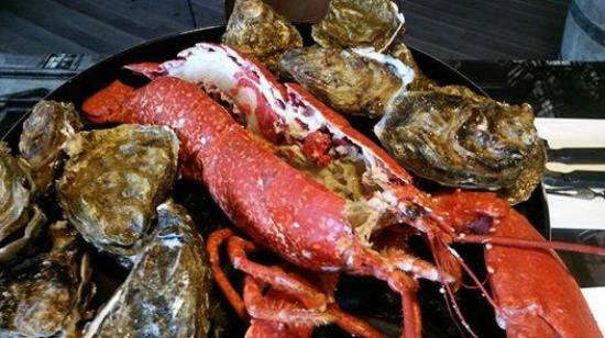 GRANDCHAMP'S Cave & Shop KK